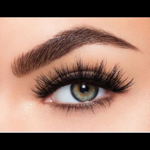19CT of REAL MINK LASHES 25MM - Firm price - Picture 3 of 3